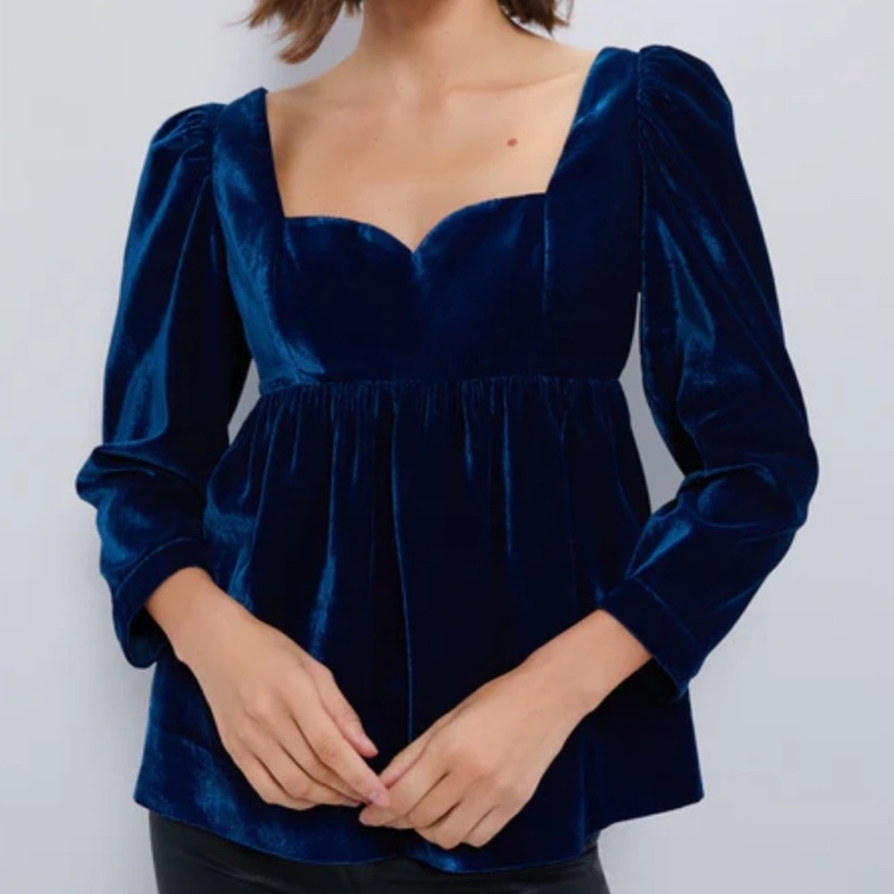 Tuckernuck Velvet Navy Blouse EUC worn once